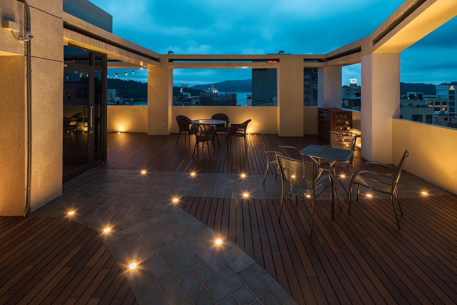 貓頭鷹旅店 Hostel Yuchi Buitenkant foto