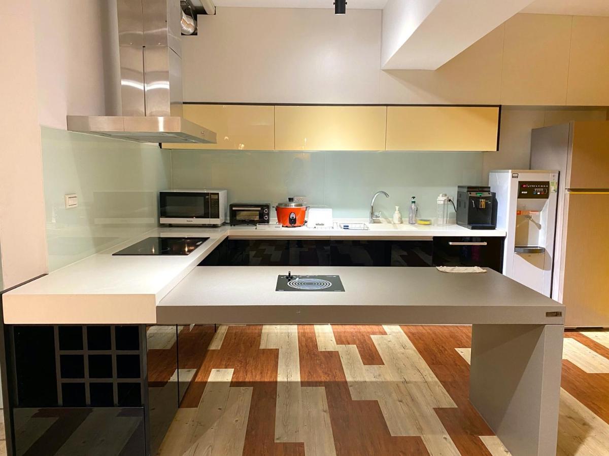 貓頭鷹旅店 Hostel Yuchi Buitenkant foto